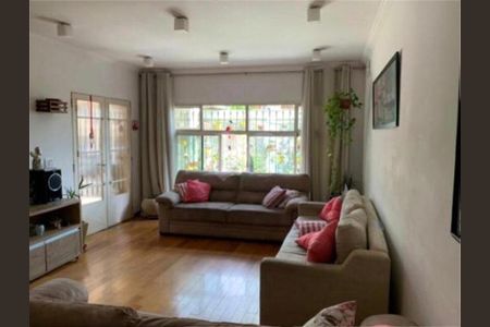 Casa à venda com 154m², 3 quartos e 2 vagas
