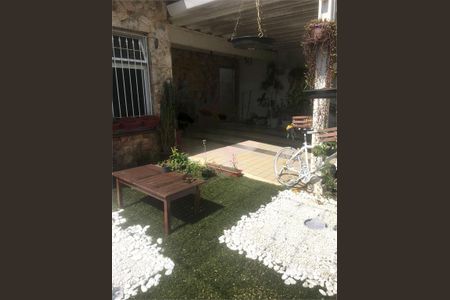 Casa à venda com 154m², 3 quartos e 2 vagas