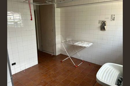 Casa à venda com 170m², 3 quartos e 3 vagas