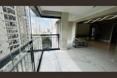 Apartamento à venda com 151m², 3 quartos e 3 vagas