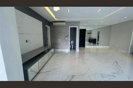 Apartamento à venda com 151m², 3 quartos e 3 vagas