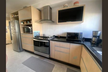 Apartamento à venda com 172m², 3 quartos e 3 vagas