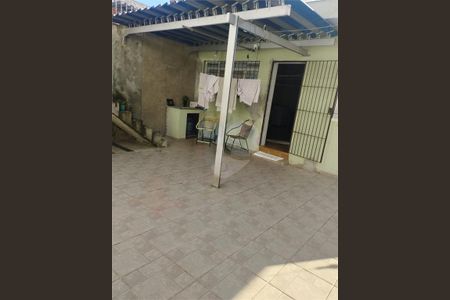 Casa à venda com 3 quartos, 160m² em Jardim Sao Benedito, São Paulo