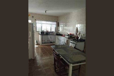 Casa à venda com 3 quartos, 160m² em Jardim Sao Benedito, São Paulo