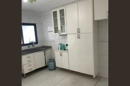 Casa à venda com 2 quartos, 80m² em Parque Pan Americano, São Paulo