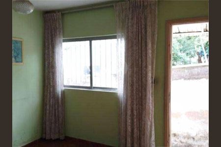 Casa à venda com 2 quartos, 80m² em Parque Maria Domitila, São Paulo