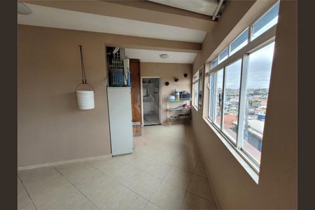 Casa à venda com 3 quartos, 200m² em Vila Mirante, São Paulo