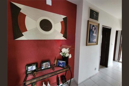 Casa à venda com 3 quartos, 200m² em Vila Mirante, São Paulo