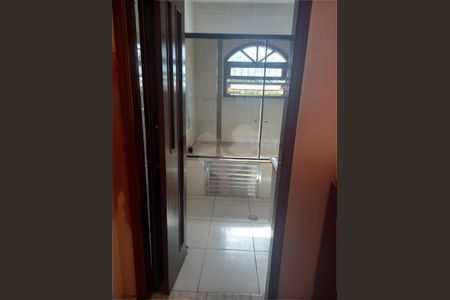 Casa à venda com 3 quartos, 180m² em Parque Novo Mundo, São Paulo