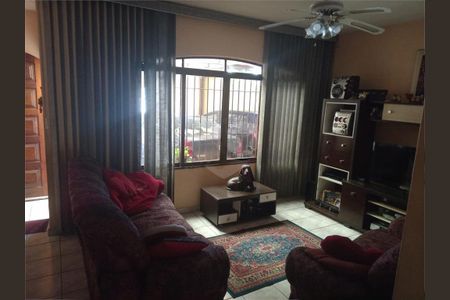 Casa à venda com 3 quartos, 180m² em Parque Novo Mundo, São Paulo