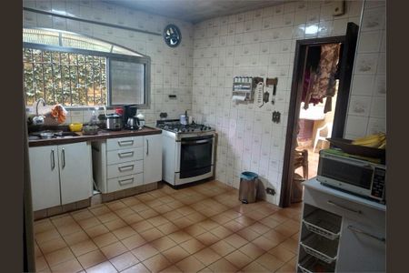 Casa à venda com 3 quartos, 180m² em Parque Novo Mundo, São Paulo