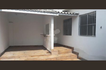 Casa à venda com 204m², 3 quartos e 2 vagas