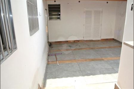 Casa à venda com 204m², 3 quartos e 2 vagas