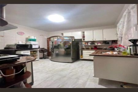 Casa à venda com 3 quartos, 250m² em Vila Paulistana, São Paulo