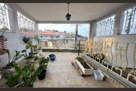 Casa à venda com 3 quartos, 250m² em Vila Paulistana, São Paulo