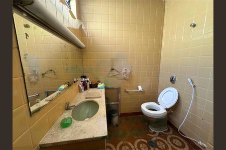 Casa à venda com 4 quartos, 274m² em Jardim Sao Bento, São Paulo