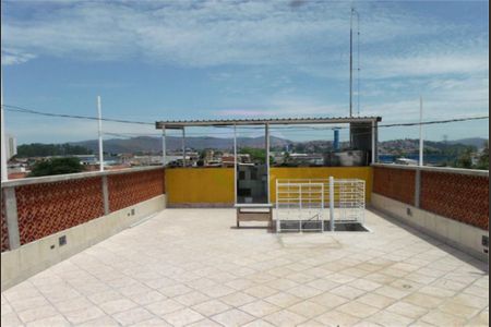 Casa à venda com 4 quartos, 277m² em Jardim Modelo, São Paulo