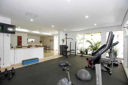 Apartamento à venda com 40m², 1 quarto e 1 vaga Apartamento à venda com 40m², 1 quarto e 1 vagaÁrea Comum - Academia