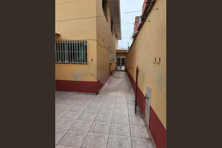 Casa à venda com 189m², 3 quartos e 3 vagas