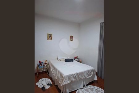 Casa à venda com 3 quartos, 140m² em Santa Teresinha, São Paulo