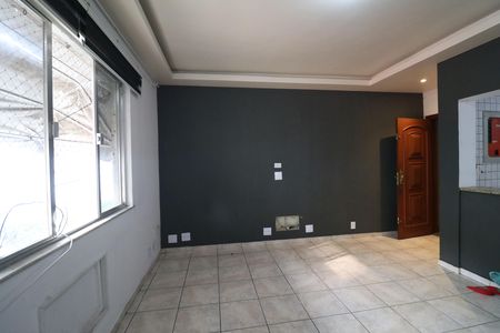 Sala de apartamento para alugar com 2 quartos, 70m² em Jardim Guanabara, Rio de Janeiro