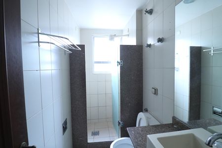 Apartamento para alugar com 70m², 2 quartos e 2 vagasBanheiro Social