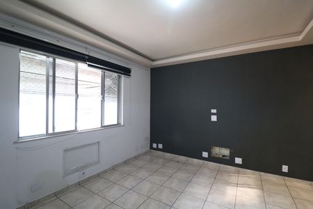 Sala de apartamento para alugar com 2 quartos, 70m² em Jardim Guanabara, Rio de Janeiro