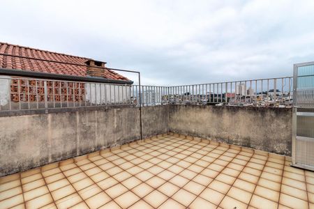 Casa para alugar com 254m², 3 quartos e 2 vagas Casa para alugar com 254m², 3 quartos e 2 vagasQuintal Superior