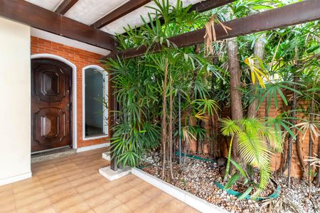 Casa para alugar com 254m², 3 quartos e 2 vagas Casa para alugar com 254m², 3 quartos e 2 vagasGaragem