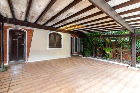 Casa para alugar com 254m², 3 quartos e 2 vagas Casa para alugar com 254m², 3 quartos e 2 vagasGaragem