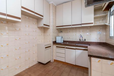 Casa para alugar com 254m², 3 quartos e 2 vagas Casa para alugar com 254m², 3 quartos e 2 vagasCozinha