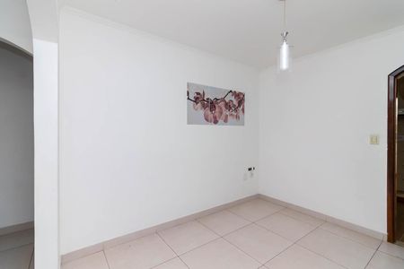 Casa para alugar com 254m², 3 quartos e 2 vagas Casa para alugar com 254m², 3 quartos e 2 vagasSala de Jantar