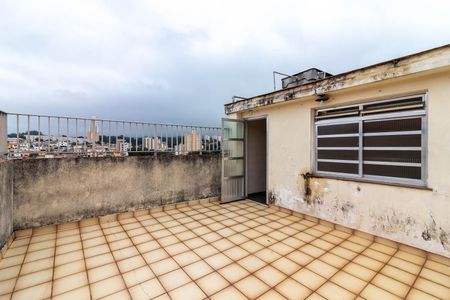 Casa para alugar com 254m², 3 quartos e 2 vagas Casa para alugar com 254m², 3 quartos e 2 vagasQuintal Superior