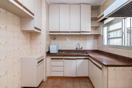 Casa para alugar com 254m², 3 quartos e 2 vagas Casa para alugar com 254m², 3 quartos e 2 vagasCozinha