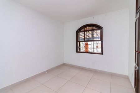 Casa para alugar com 254m², 3 quartos e 2 vagas Casa para alugar com 254m², 3 quartos e 2 vagasQuarto 2