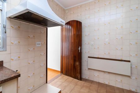 Casa para alugar com 254m², 3 quartos e 2 vagas Casa para alugar com 254m², 3 quartos e 2 vagasCozinha