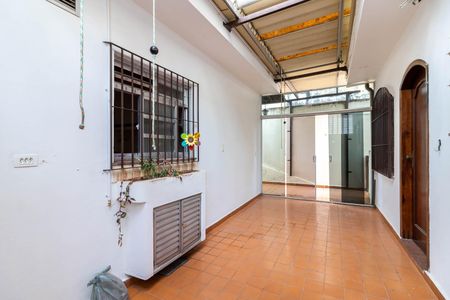 Casa para alugar com 254m², 3 quartos e 2 vagas Casa para alugar com 254m², 3 quartos e 2 vagasQuintal