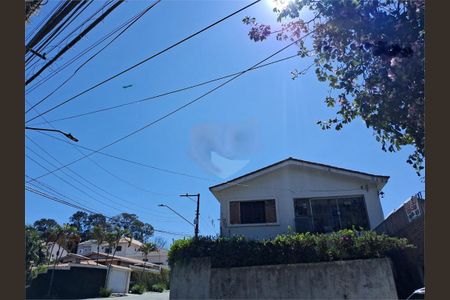 Casa à venda com 112m², 2 quartos e 1 vaga