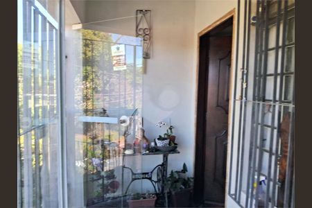 Casa à venda com 2 quartos, 112m² em Vila Irmaos Arnoni, São Paulo