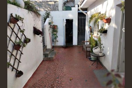 Casa à venda com 3 quartos, 132m² em Sítio do Morro, São Paulo