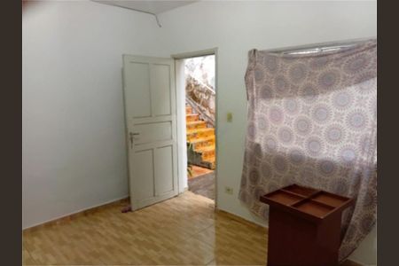 Casa à venda com 156m², 4 quartos e 2 vagas