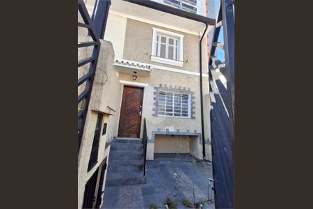 Casa à venda com 140m², 2 quartos e 1 vaga