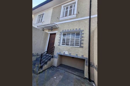 Casa à venda com 140m², 2 quartos e 1 vaga
