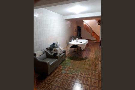 Casa à venda com 3 quartos, 124m² em Vila Santista, São Paulo