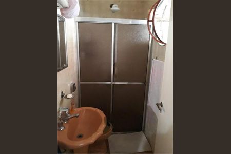 Casa à venda com 3 quartos, 124m² em Vila Santista, São Paulo