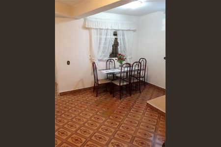 Casa à venda com 3 quartos, 124m² em Vila Santista, São Paulo