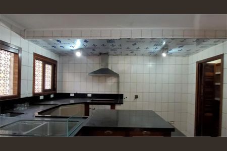 Casa à venda com 454m², 5 quartos e sem vaga