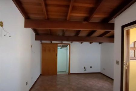 Casa à venda com 454m², 5 quartos e sem vaga