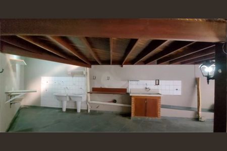 Casa à venda com 454m², 5 quartos e sem vaga