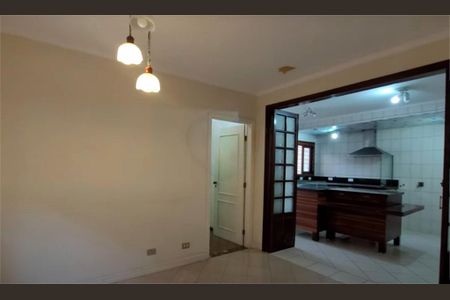 Casa à venda com 454m², 5 quartos e sem vaga